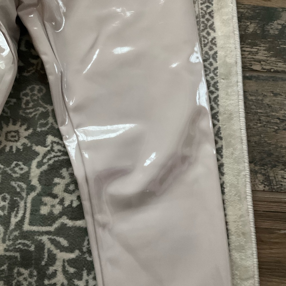 Commando Faux Shiny Beige patent leather Leggings, XS. - Picture 2 of 5
